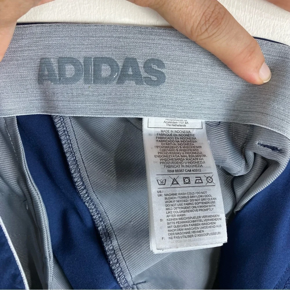 Adidas Men's Casual Bermuda Golf Shorts Athleisure Athletic Sporty‎ Navy Size 30